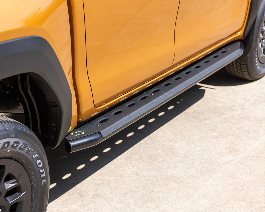 Toyota Hilux N90 (26+) Side Steps & Rails