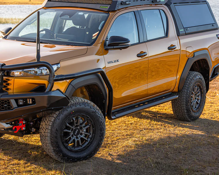 Toyota Hilux N90 (26+) Premium Side Steps & Rails